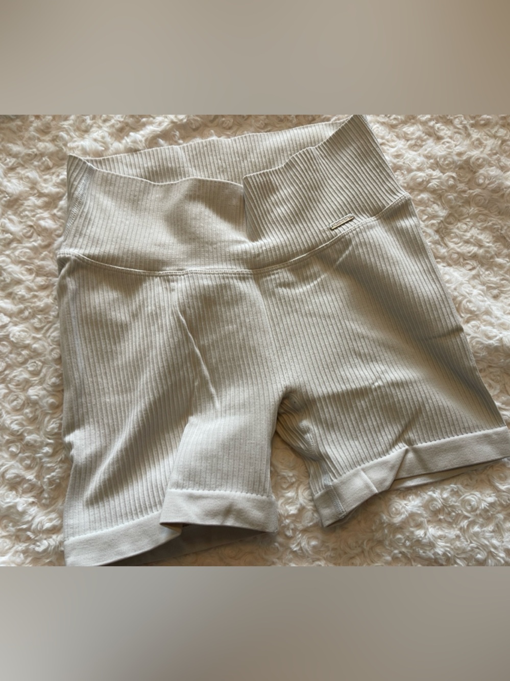 Ribbed High-Waist Bike Shorts in Light Gray